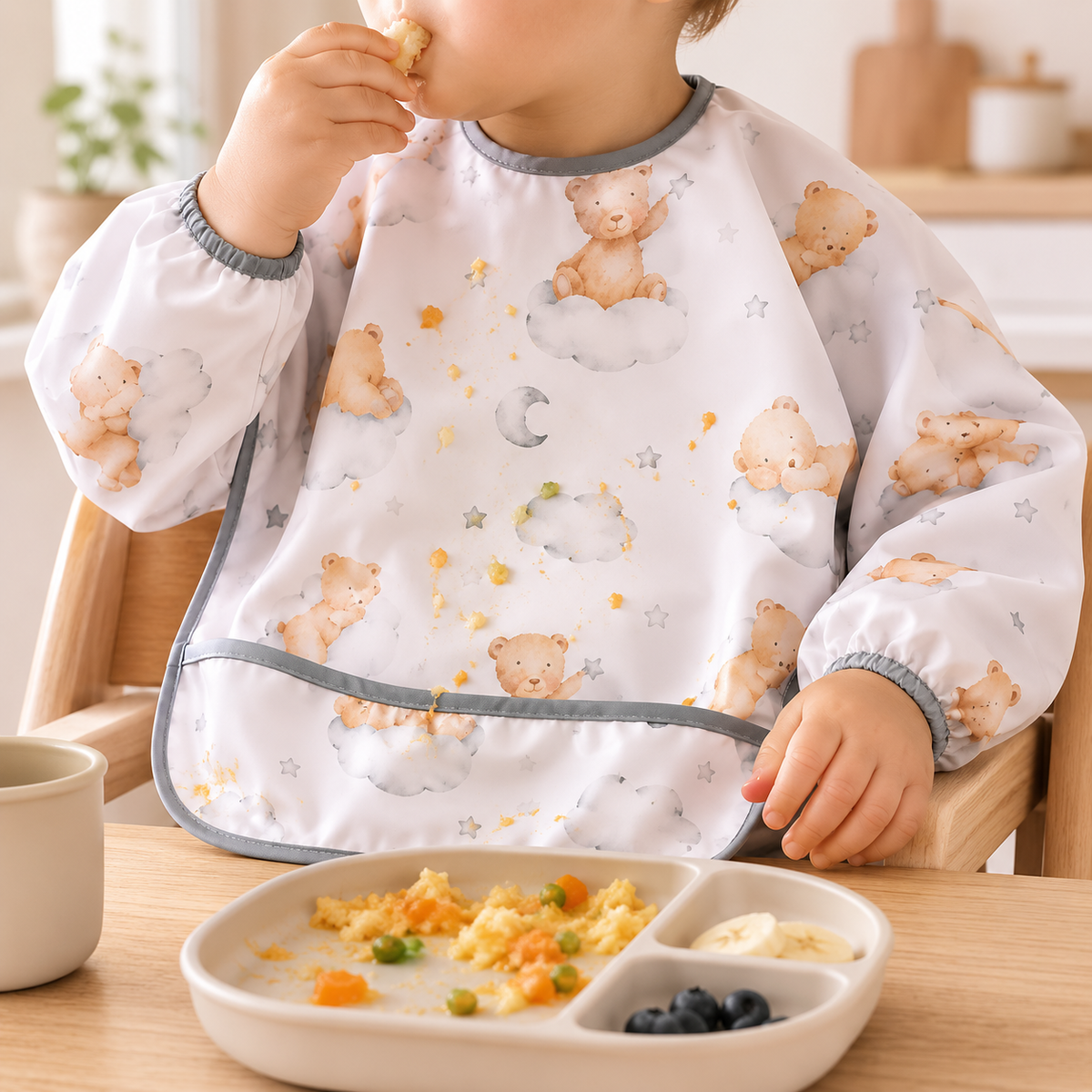 Long-Sleeve Waterproof Feeding Bib – Baby Weaning Smock, Messy Play Cover, Toddler Mealtime Essential